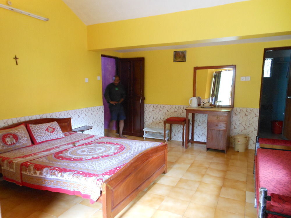 Jes Guest House Majorda Extérieur photo