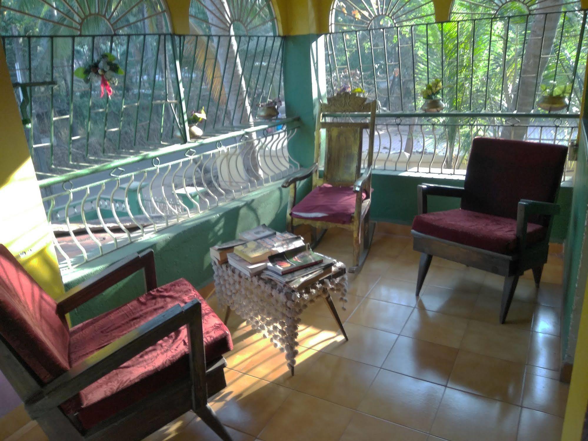Jes Guest House Majorda Extérieur photo