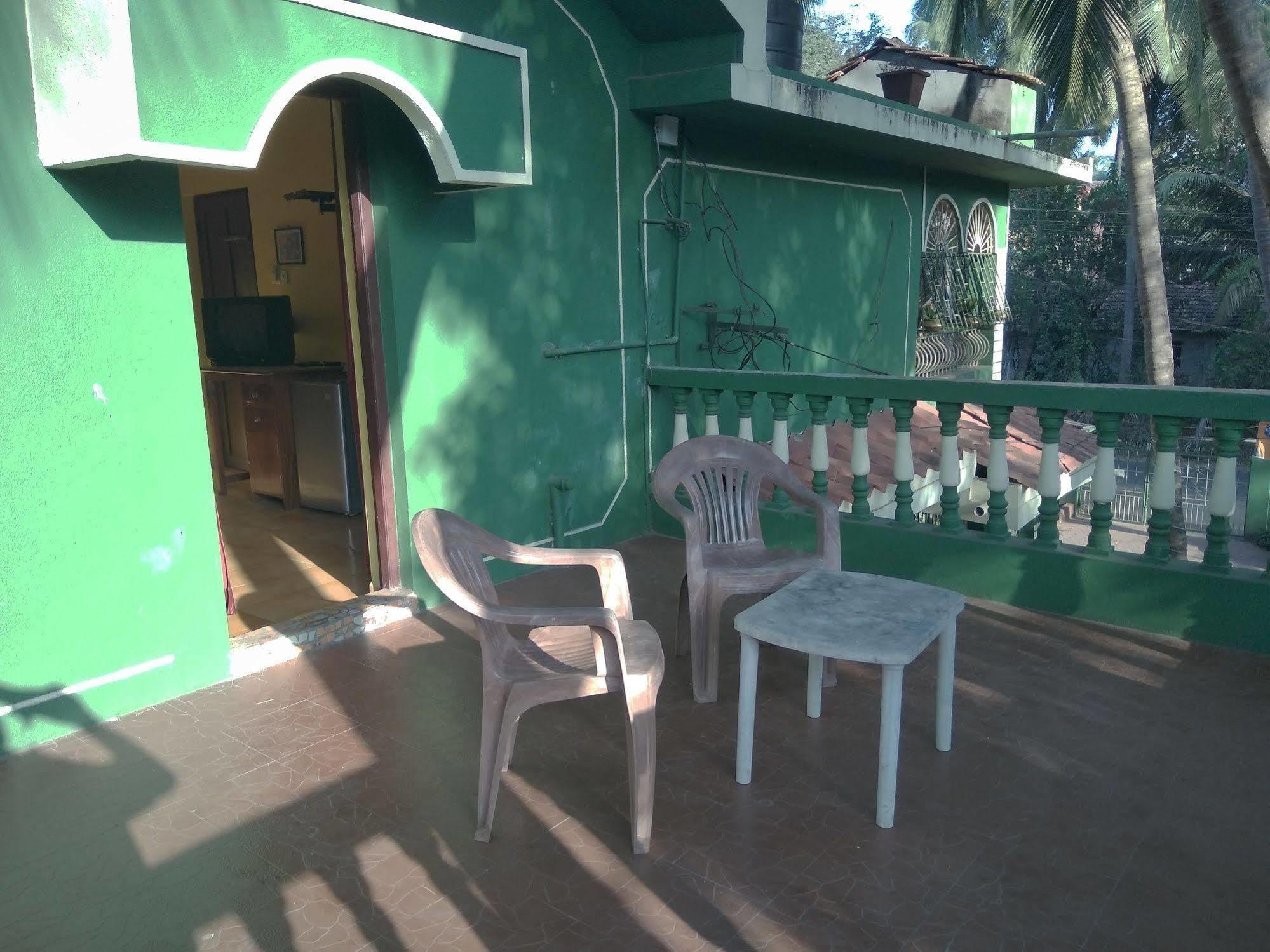 Jes Guest House Majorda Extérieur photo